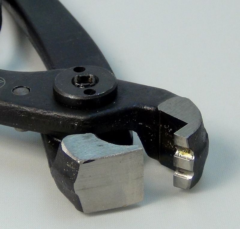 Summit Overhang Fret Cutter