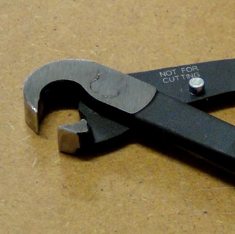 Summit Fret Puller