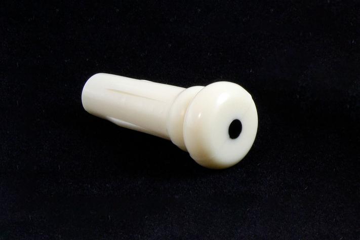 Strap button/endpin for acoustic w dot plastic